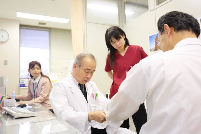 リウマチ・膠原病内科2